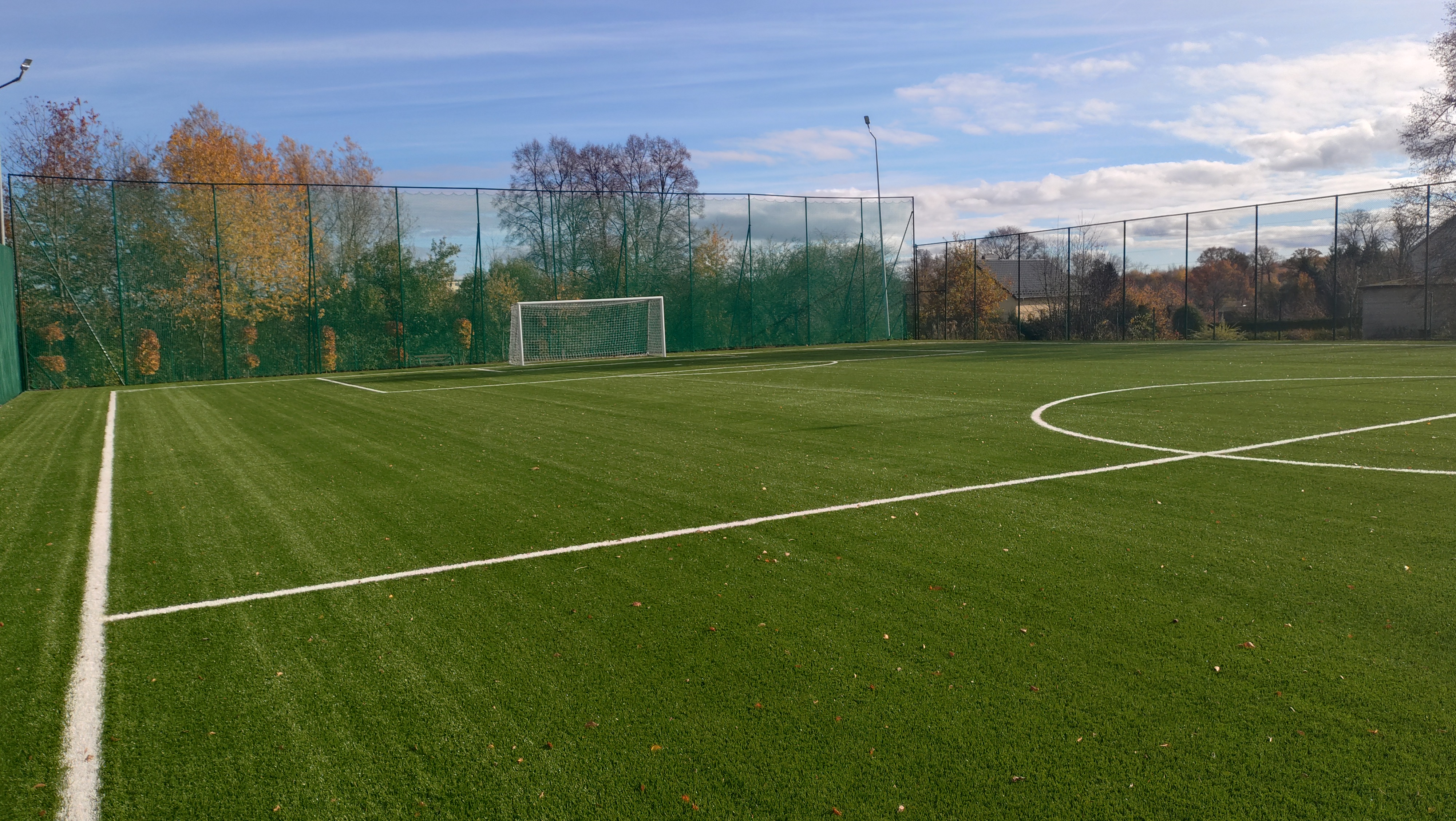 Modernizacja boisk wielofunkcyjnych na terenie Gminy Warta Bolesławiecka