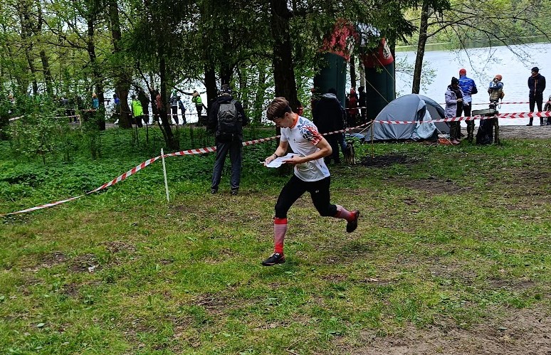 Dziewięć medali Klubowych Mistrzostw Polski dla zawodników UKS „Orientpark.pl” Iwiny