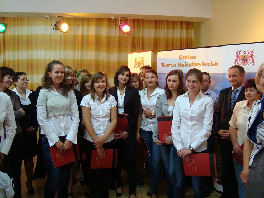 Fotoreportaż z wręczenia stypendiów naukowych i sportowych 2011