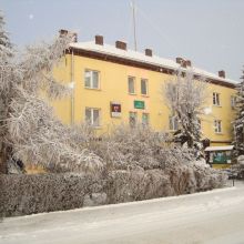 f28ac408a63a87f999c9f939a935d981