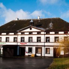 0c42b9d3bf63c2e504a9d20085802c32